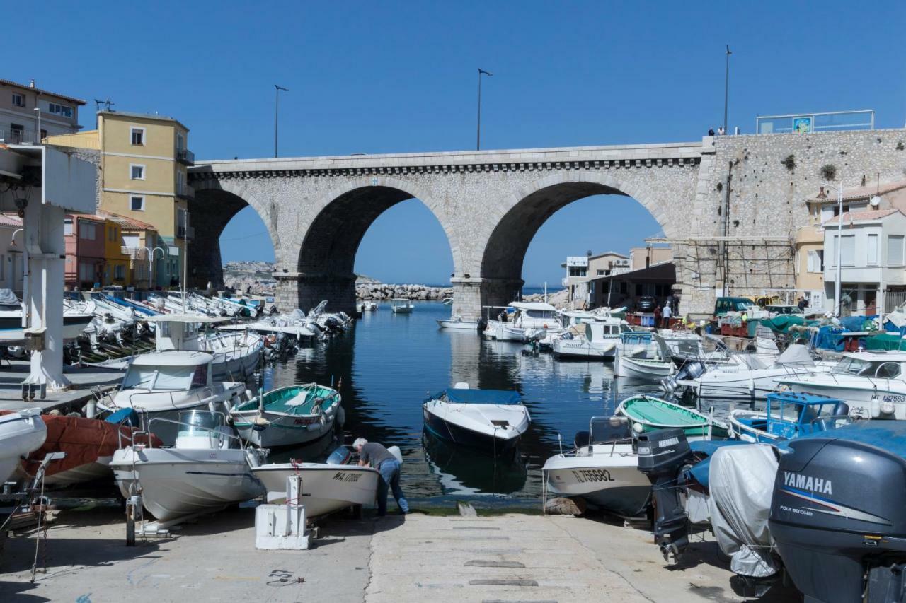 Stud Terras Ville Corniche 2 Pers Stat Gratuit Rue Modif Suivt Possib Et Accord Exclusif Marseille Bagian luar foto