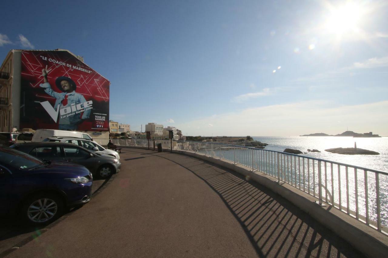 Stud Terras Ville Corniche 2 Pers Stat Gratuit Rue Modif Suivt Possib Et Accord Exclusif Marseille Bagian luar foto